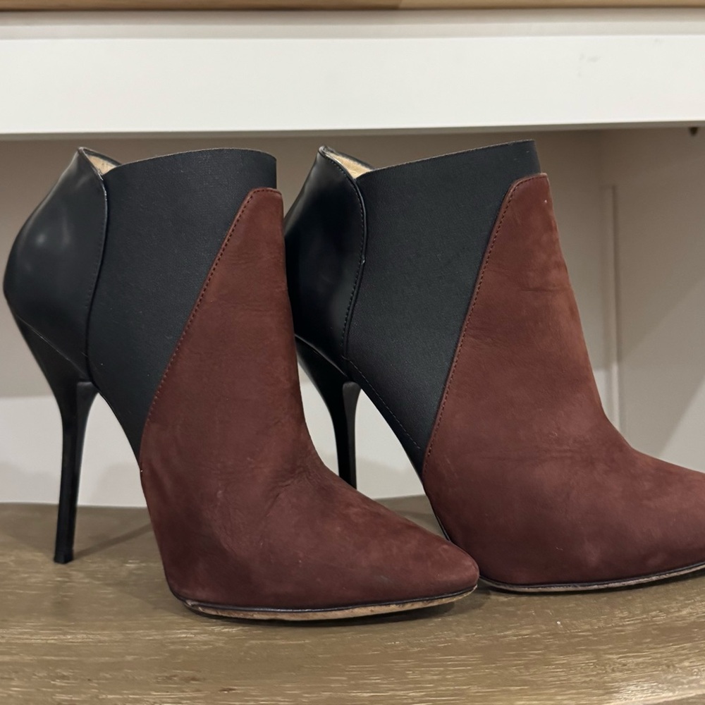 Jimmy Choo heeled Black and maroon Ankle Booties